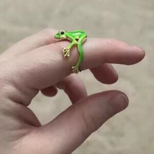 Frog Green Vibrant Ring